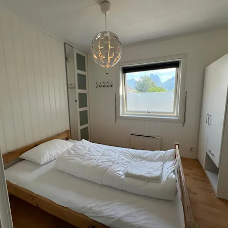 -apartment *