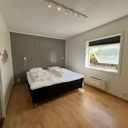-apartment アパート *